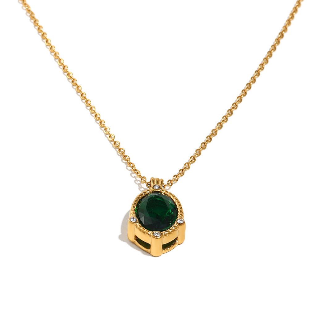 Twist Oval Zircon Necklace