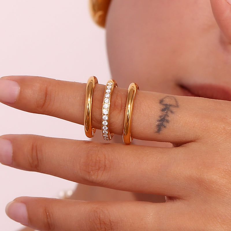 Trio of Elegance – Stacked Zircon Ring Set